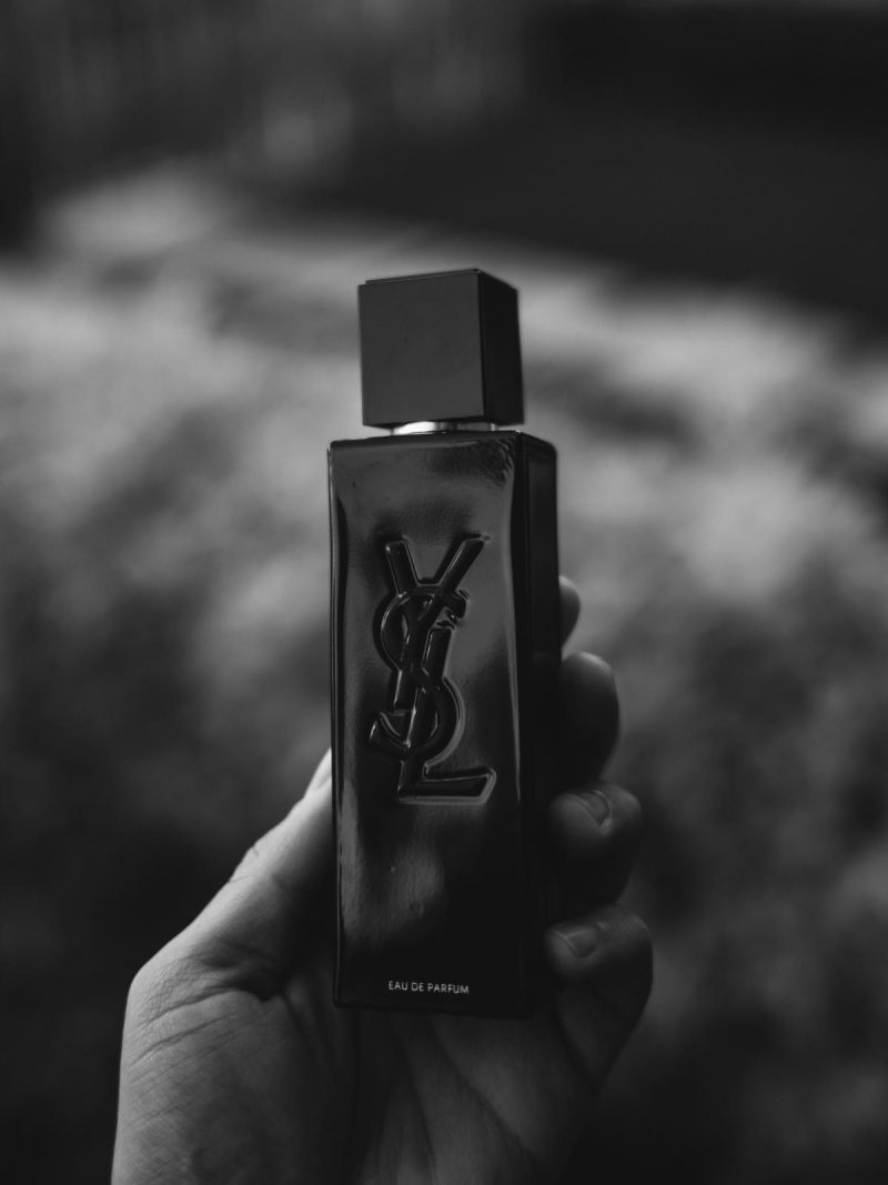 عطر ادکلن ایو سن لورن مای سلف ادوپرفیوم مردانه 100 میل | Yves Saint Lauren MYSLF EDP 100 ML